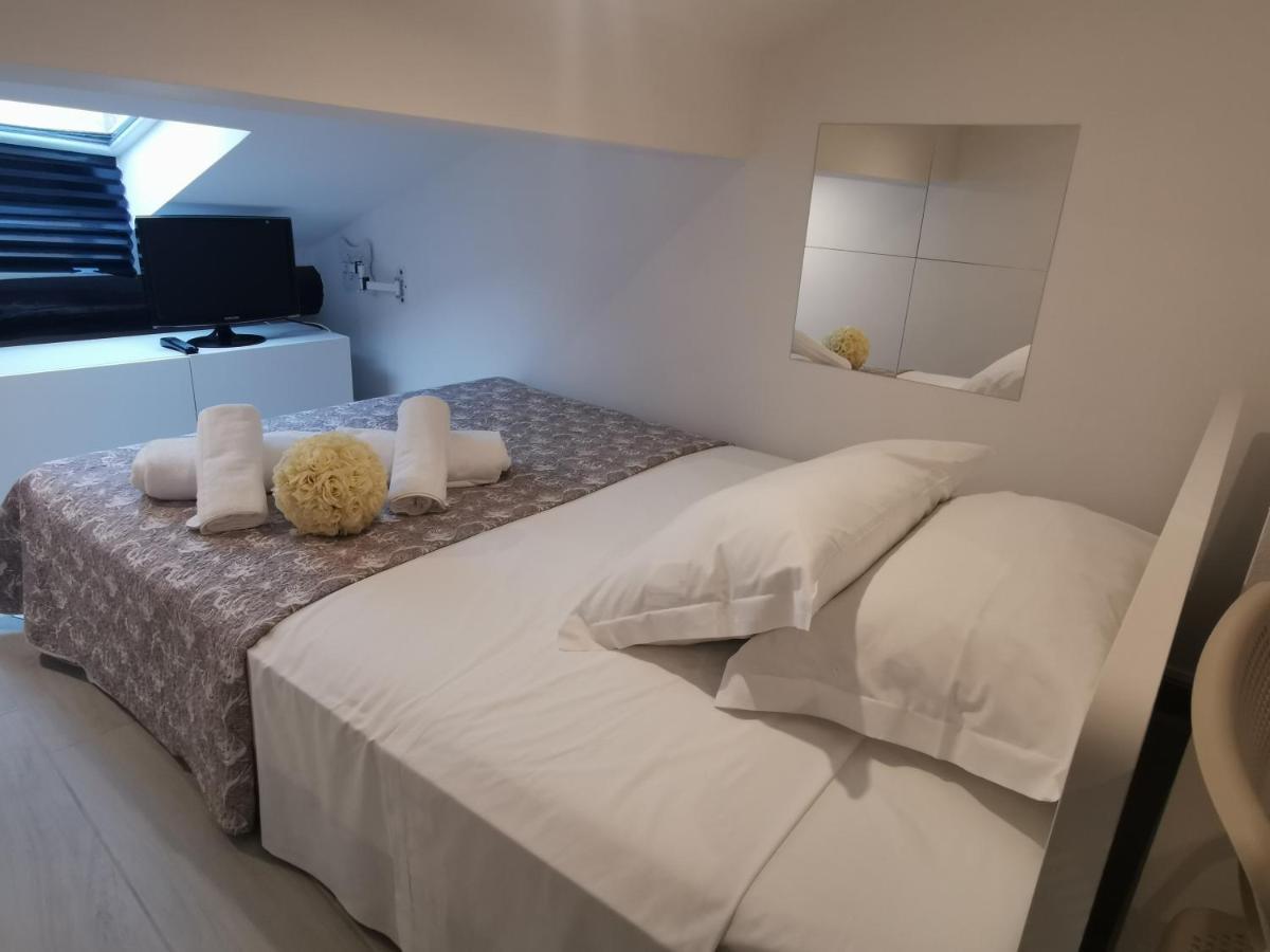 Alle Mansarde Parma Buitenkant foto