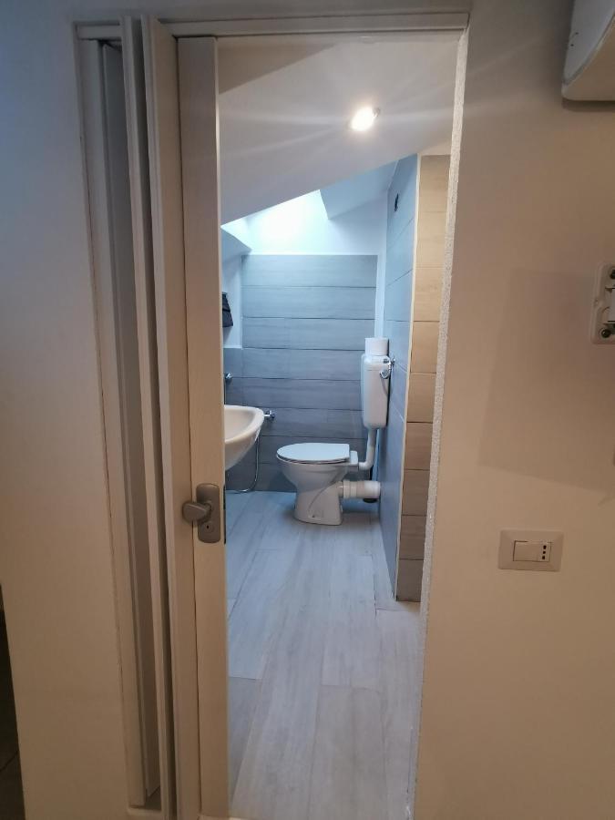 Alle Mansarde Parma Buitenkant foto