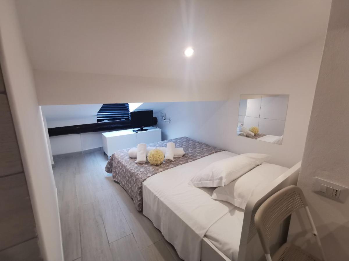 Alle Mansarde Parma Buitenkant foto